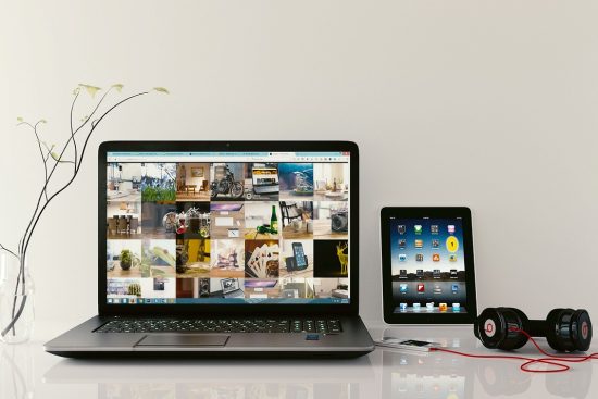 découvrez notre sélection de laptops performants et adaptés à tous vos besoins, que vous soyez étudiant, professionnel ou amateur de jeux vidéo. profitez des dernières technologies, de l'autonomie améliorée et d'un design moderne pour travailler ou vous divertir où que vous soyez.