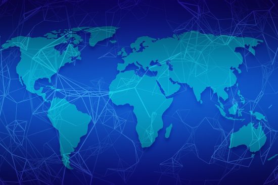 découvrez l'internet des objets (iot), un phénomène révolutionnaire qui connecte les appareils et transforme notre quotidien. explorez ses applications variées dans la domotique, l'industrie, la santé et bien plus encore pour une vie plus intelligente et efficace.