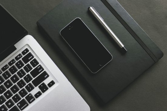 découvrez l'univers des big tech, où les géants de la technologie comme google, apple, et amazon redéfinissent notre quotidien avec leurs innovations, leurs influences sur l'économie mondiale et leurs enjeux éthiques. plongez dans les tendances actuelles et l'avenir de la technologie.