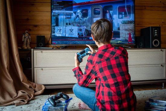découvrez la xbox series x, la console de jeux la plus puissante jamais créée. plongez dans des graphismes époustouflants et des performances sans précédent grâce à son processeur de nouvelle génération. profitez d'un large catalogue de jeux et d'une expérience de jeu fluide avec des temps de chargement réduits. rejoignez la révolution du gaming dès aujourd'hui!