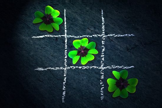 découvrez l'univers captivant du game art, où l'imagination prend vie à travers des graphismes époustouflants et des designs innovants. que vous soyez un passionné de jeux vidéo ou un artiste en herbe, plongez dans les techniques, les tendances et les inspirations qui font vibrer le monde du jeu.