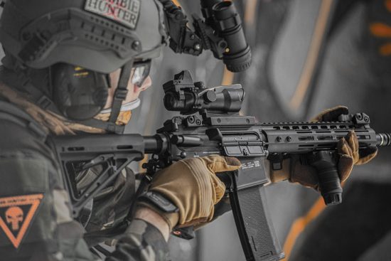 découvrez l'univers fascinant de l'airsoft, un sport d'équipe passionnant mêlant stratégie et précision. que vous soyez débutant ou joueur expérimenté, plongez dans des scénarios captivants, équipez-vous avec du matériel de qualité et participez à des événements compétitifs. rejoignez notre communauté d'amateurs d'airsoft et vivez des moments intenses sur le terrain!