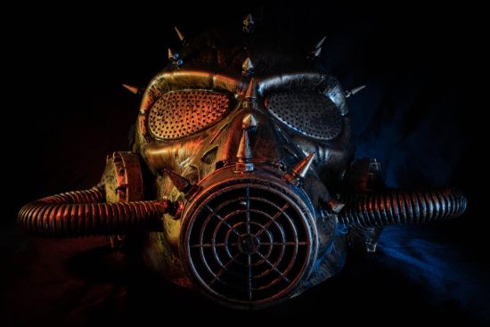 découvrez l'univers fascinant des cyborgs : définition, origines, innovations technologiques et impact sur la société. plongez dans l'avenir où l'homme et la machine fusionnent.