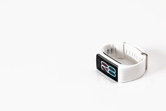 découvrez les wearables : montres connectées, bracelets intelligents et accessoires high-tech pour suivre votre santé, rester connecté et simplifier votre quotidien.
