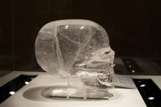 découvrez le new age : un mouvement spirituel moderne axé sur le bien-être, la méditation, la croissance personnelle et l’harmonie entre le corps et l’esprit.
