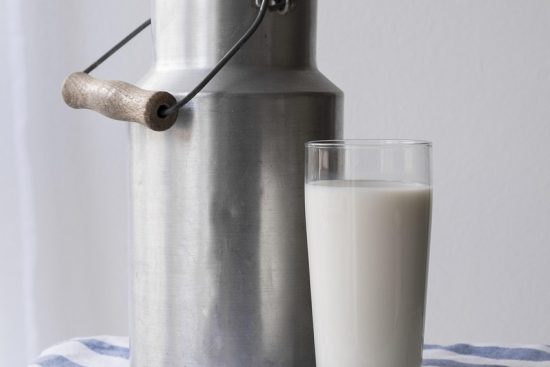 découvrez les protéines alternatives : une solution durable pour une alimentation saine et respectueuse de l'environnement, intégrant plantes, insectes et innovations alimentaires.