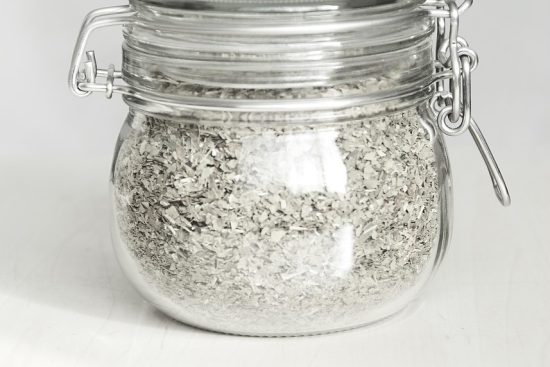 découvrez les bienfaits du yerba mate, cette infusion traditionnelle riche en énergie et en antioxydants, idéale pour revitaliser votre journée.