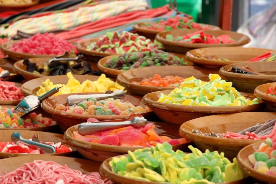 découvrez ce qu'est un bear market, ses impacts sur les marchés financiers, et comment les investisseurs peuvent s'y préparer et réagir efficacement.